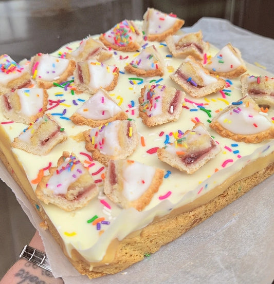Birthday Cake Caramel Cookie Slice